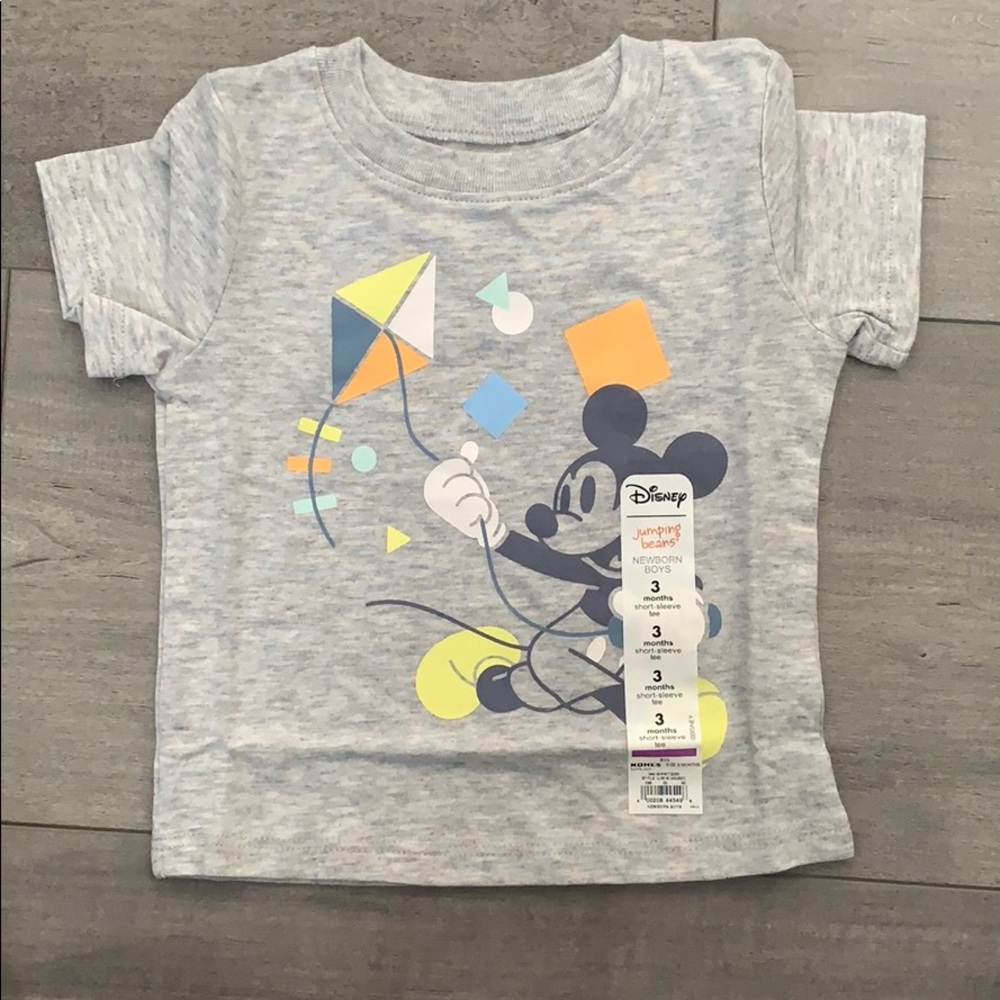 NWT Disney’s Mickey Mouse Shirt